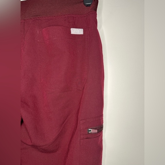 Figs pants scrub with Gray Drawstring size XS - Picture 3 of 8